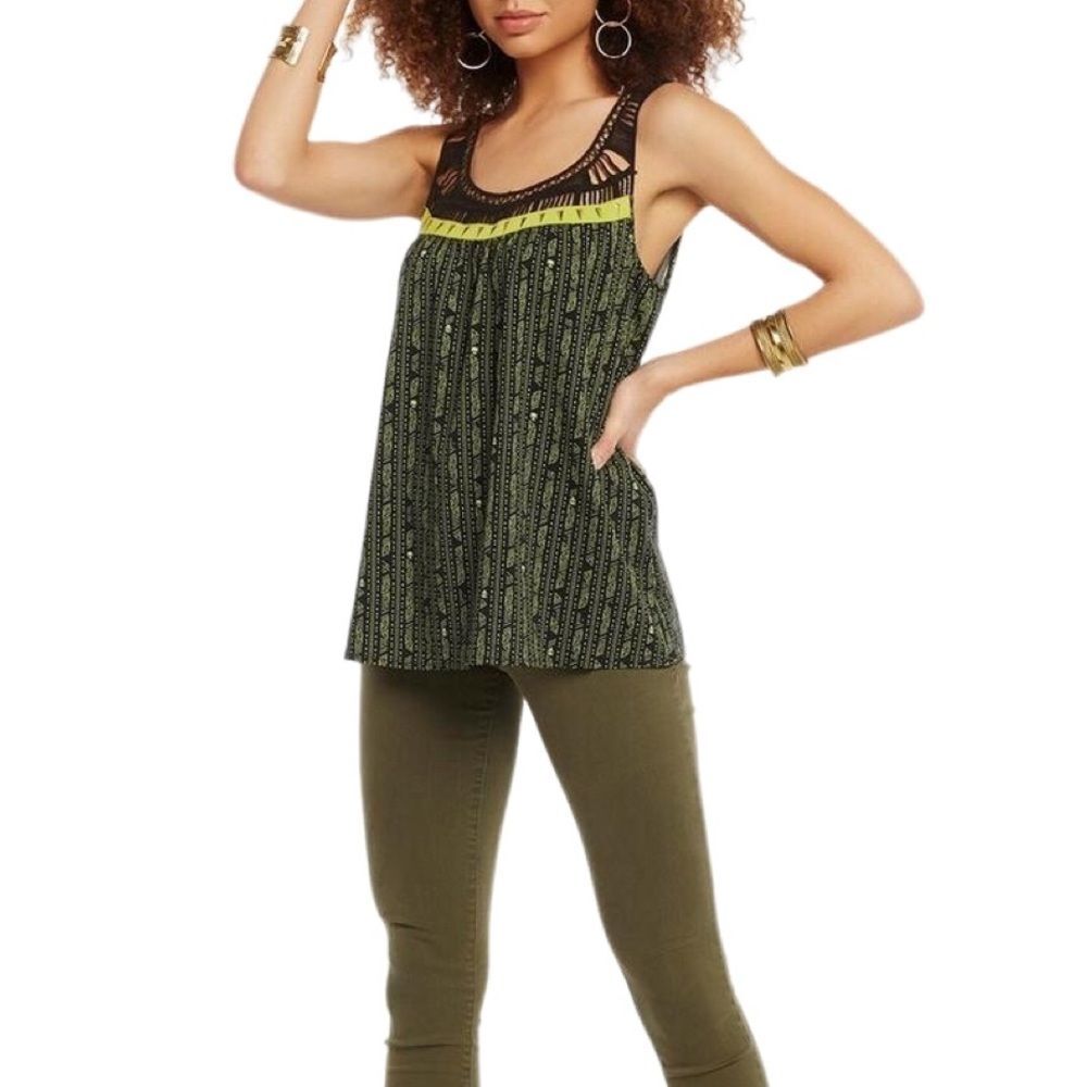 Her Universe Marvel Black Panther Wakanda Tank Top